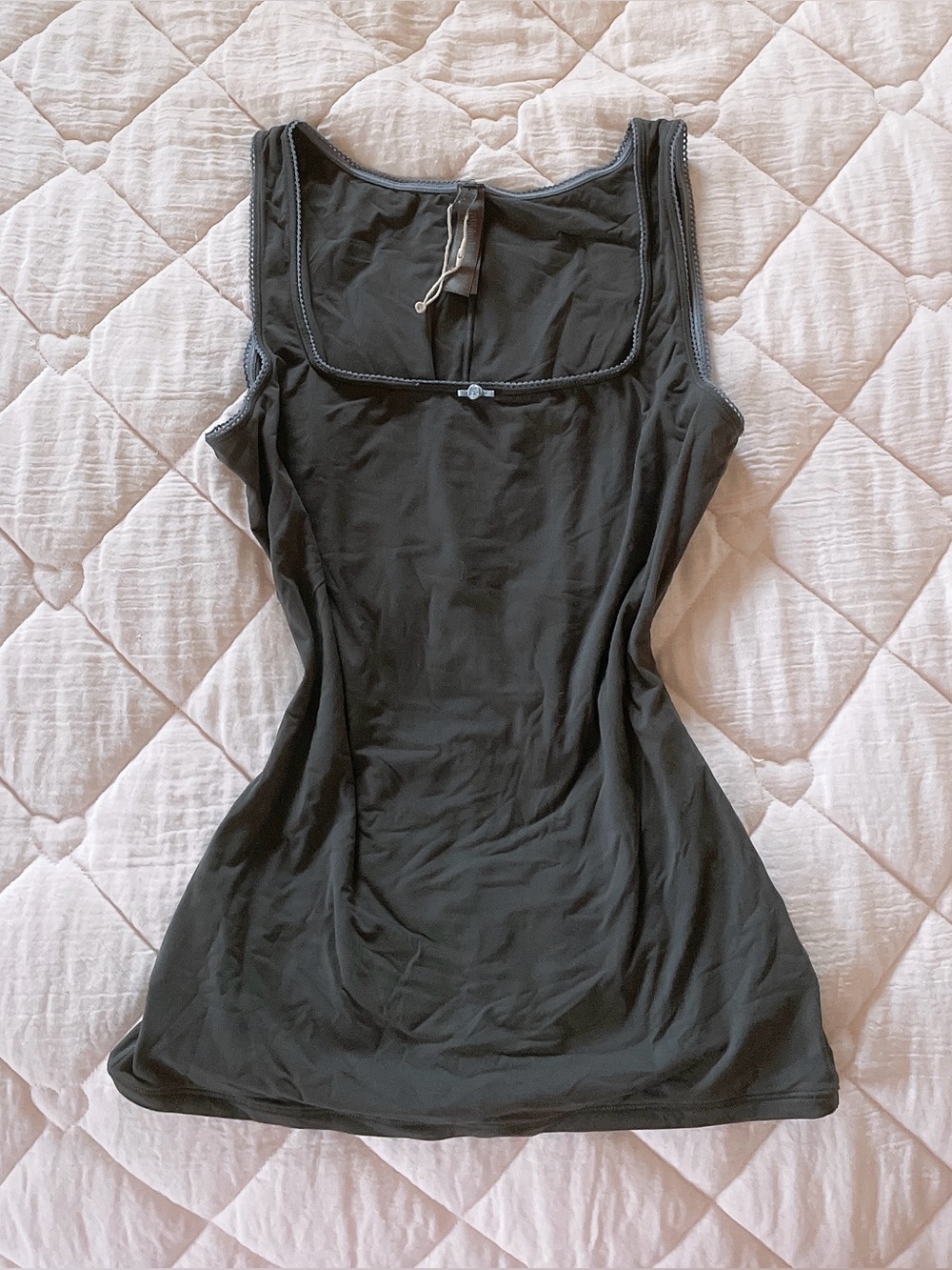 SKIMS picot scoop neck tank in ash contrast
